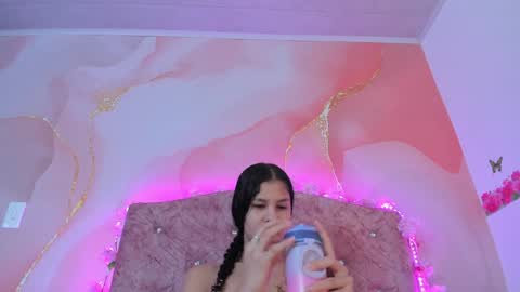 Melanie  online show from January 27, 10:06 pm