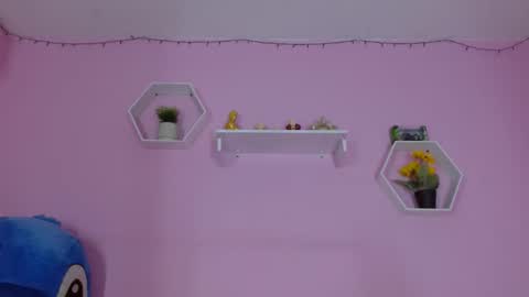 bella_gentle online show from September 15, 11:01 am