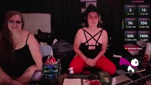 Bella James online show from October 31, 5:02 pm