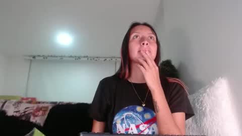 Bella Marlowe online show from December 23, 6:33 am