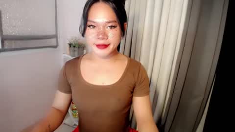 bella_ngo online show from July 14, 8:52 am
