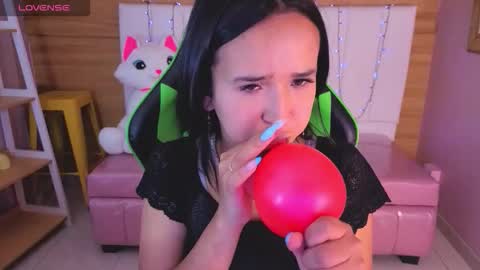 Bella online show from February 24, 1:03 pm