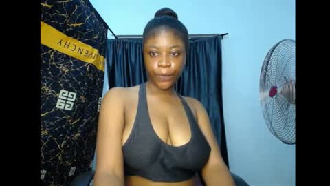 bella online show from April 13, 6:34 pm