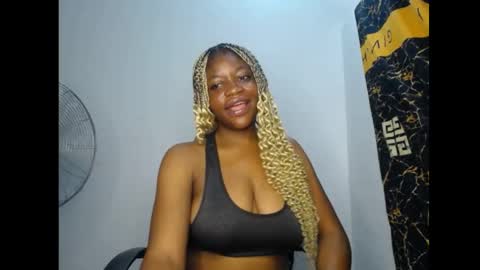 bella online show from May 9, 6:36 pm