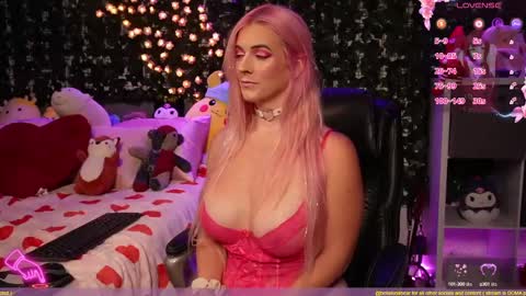 Bellalunabear trans   JadePlant Cis online show from February 19, 6:10 pm