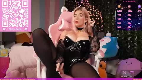 Bellalunabear trans   JadePlant Cis online show from November 15, 7:48 pm