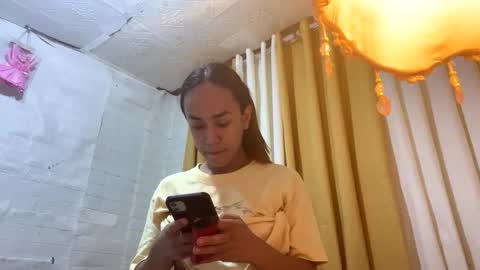 IM BELLA online show from April 25, 4:03 am