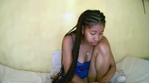 Snapshot of bellaena chatting on October 30, 5:08 am bellaena online show from October 30, 5:08 am