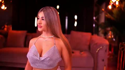 Bella online show from March 14, 7:07 pm