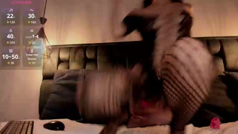 LUCIANA online show from December 1, 1:53 pm