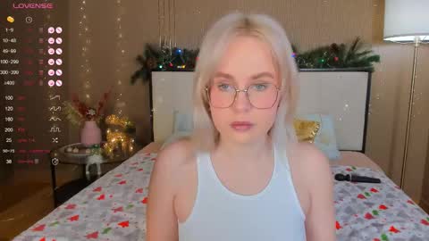 Bella online show from January 10, 1:22 am