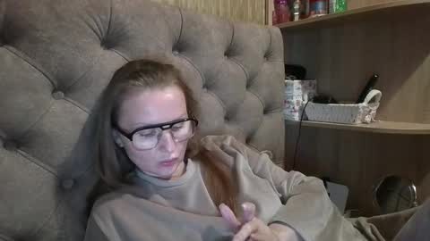 Amelia online show from November 15, 11:06 pm