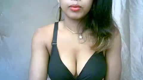 bellibellah online show from April 21, 6:53 am