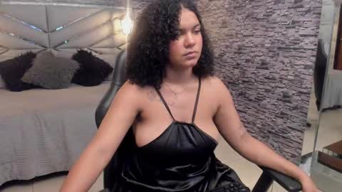 Belly online show from October 17, 2:21 pm