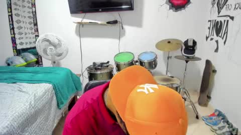 Ben online show from February 25, 11:04 pm