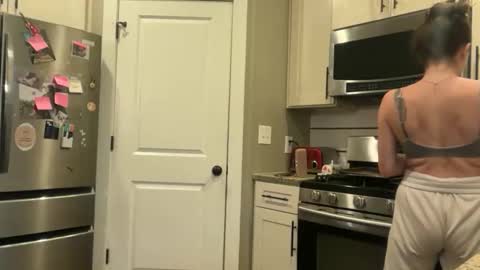 bendlikebecks online show from February 26, 2:31 pm