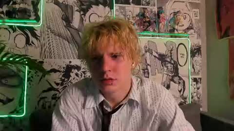Benjamin online show from August 8, 4:39 pm