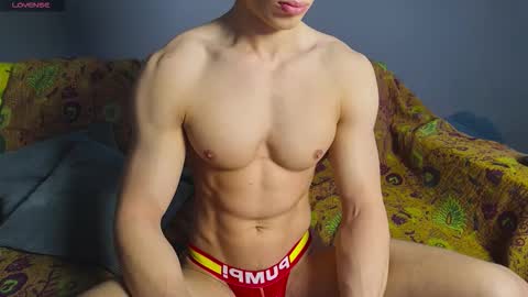 benjaminkarl02 online show from September 15, 12:17 pm