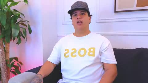 bennett_alejoo online show from February 11, 7:07 pm