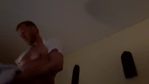 Benutzmich0800 online show from March 5, 7:12 pm