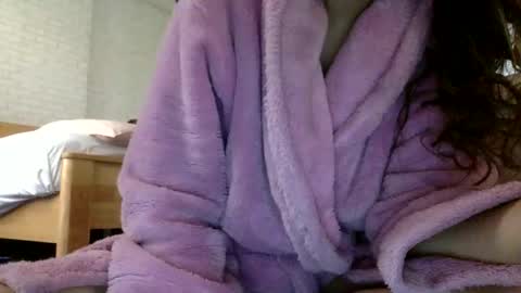 tixxie  online show from March 5, 1:21 am