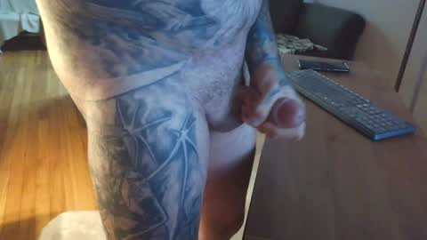 Snapshot of bernhard666 chatting on September 21, 2:21 pm bernhard666 online show from September 21, 2:21 pm