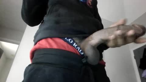 ToxicPipe757 online show from February 10, 6:00 pm