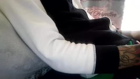 ToxicPipe757 online show from December 14, 3:40 pm