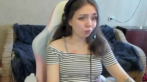 bethany_tease online show from March 17, 12:32 pm