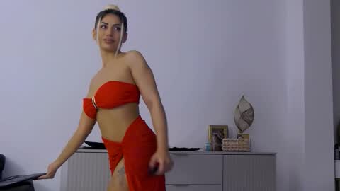 bethierusse online show from October 18, 3:44 am