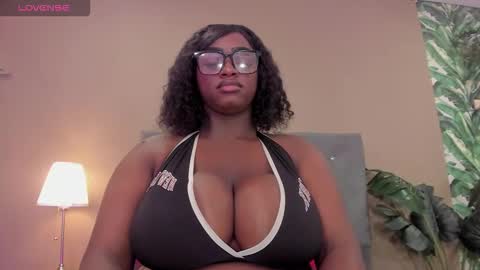 BETSY online show from January 6, 9:52 pm