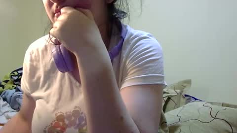 Snapshot of bety25 chatting on October 3, 3:31 pm bety25 online show from October 3, 3:31 pm