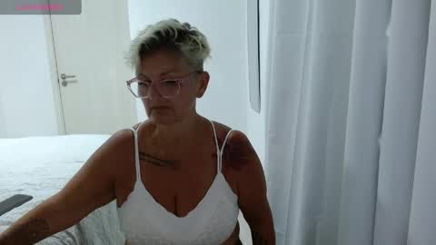 bibiana online show from May 17, 5:00 pm