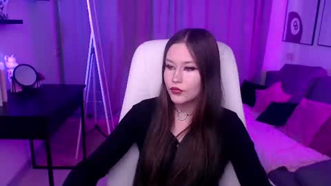 Katie online show from June 15, 7:44 am
