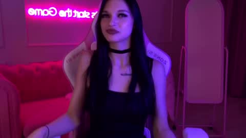 Beverly online show from February 20, 1:51 pm