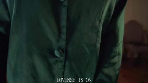 Eliz online show from March 26, 2:39 am