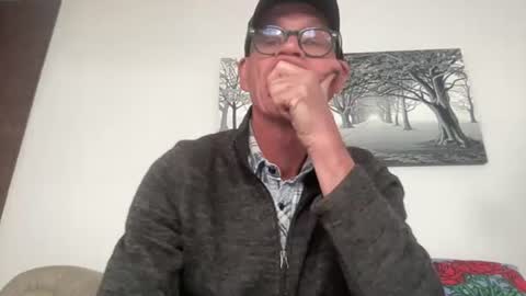 Snapshot of bgrade chatting on October 26, 8:08 pm bgrade online show from October 26, 8:08 pm