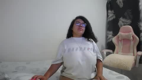 Bianca Tuesday to Sunday from 2am to 6am UTC-5 online show from October 30, 9:54 am