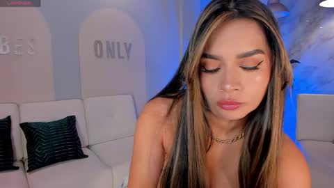 Bianca Pierce online show from June 6, 12:33 pm