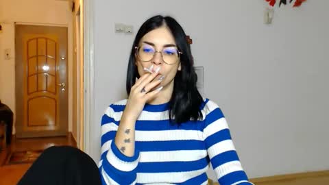 innasugarwild online show from October 13, 4:20 pm