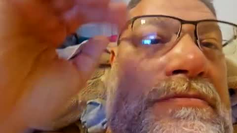 Snapshot of biff768816 chatting on December 31, 4:46 pm biff768816 online show from December 31, 4:46 pm