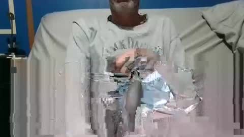 big9inchsnake online show from February 12, 10:30 am