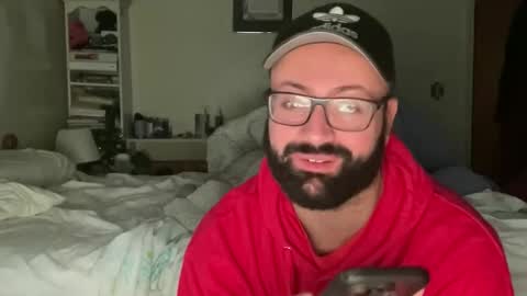 Snapshot of bigbackmuscles1296 chatting on October 27, 8:09 pm Mr. Muscle Monster online show from October 27, 8:09 pm