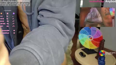 Asta online show from November 21, 7:17 am