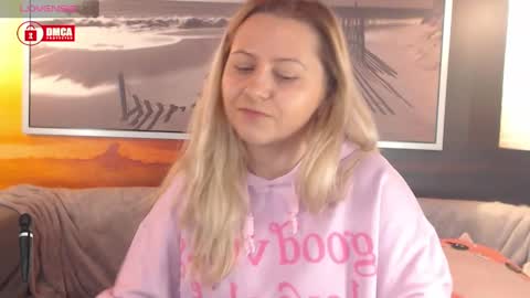 BigBoobsArri online show from January 8, 8:18 pm