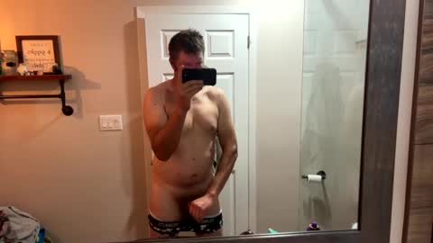 Snapshot of bigcam3cummins chatting on September 30, 2:55 am bigcam3cummins online show from September 30, 2:55 am