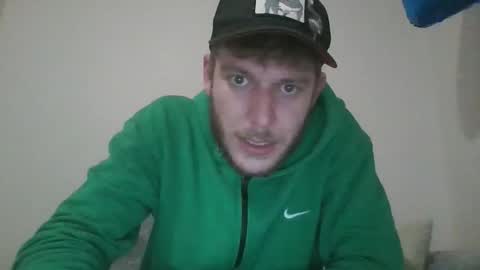 bigcaramel18 online show from October 19, 9:58 am