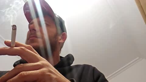 bigcaramel18 online show from October 18, 1:54 am