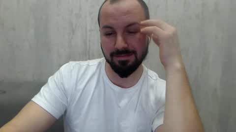 bigcockcumreal online show from December 14, 11:44 pm