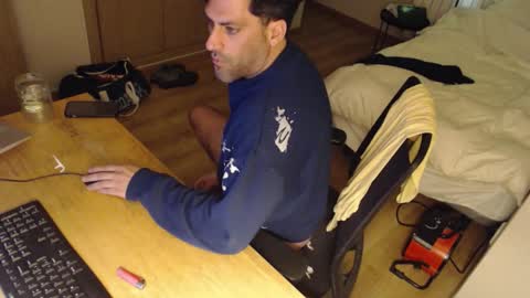 bigcok35spain online show from February 20, 8:33 pm